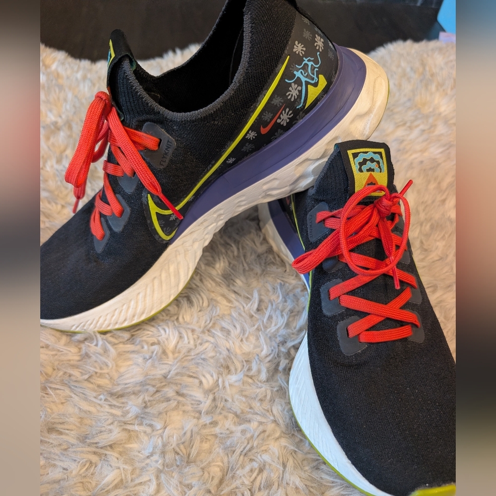 Nike React Art3mis Running Shoes Mens 10.5 Black Neon Volt Multicolor Athletic